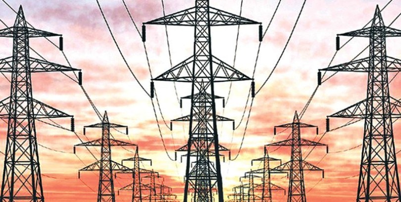 विद्युत् आपूर्ति अनियमित हुँदा बाजुराका सञ्चारकर्मीलाई काम गर्न सकस